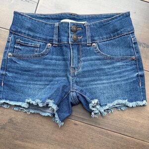 Girls Levi’s Girlfriend short size 10 girls